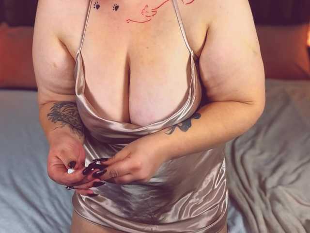 Explore BongaCams's BettyDark BettyDark from BongaCams