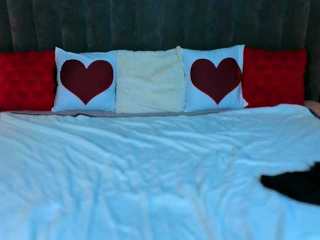 BettyDark's BongaCams show and profile