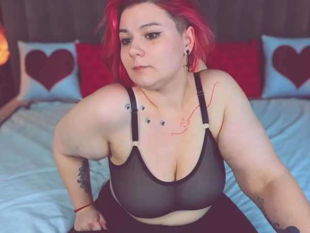 BettyDark from BongaCams