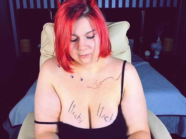 BettyDark live cam