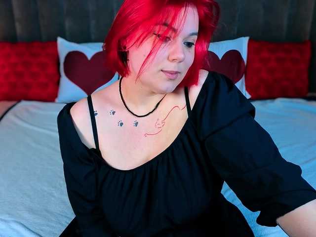 BettyDark's BongaCams show and profile