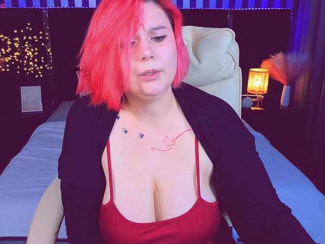 BettyDark's BongaCams show and profile