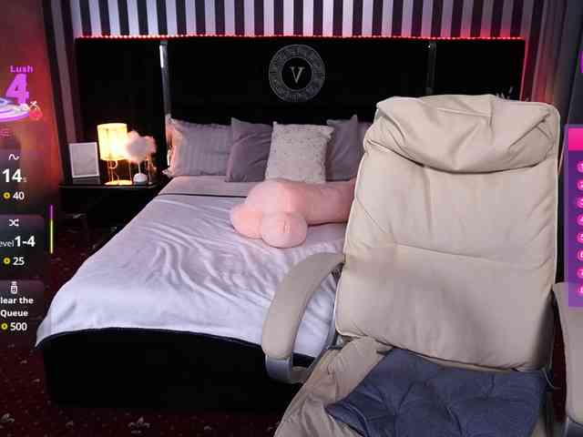 private live sexshow BettyDark