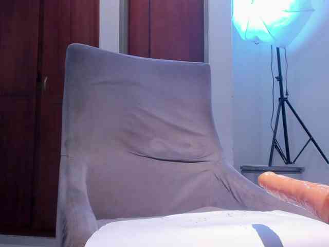 zoex2 Live Webcam on BongaCams