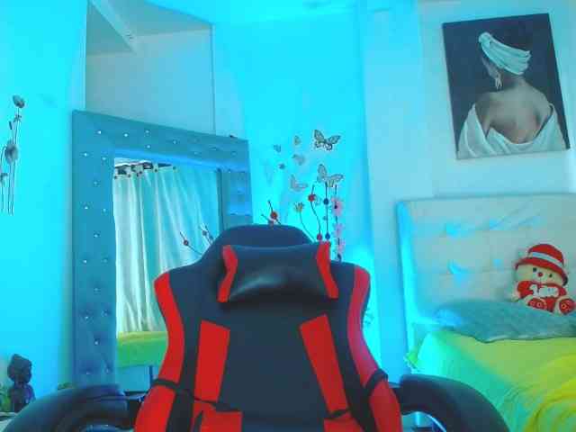 elizaa2 webcam