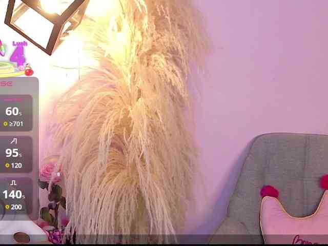 Sarah2Colliins webcam
