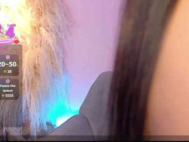 Sarah2Colliins webcam