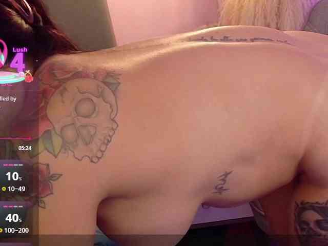 Sarah2Colliins webcam