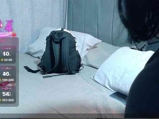 Sarah2Colliins webcam