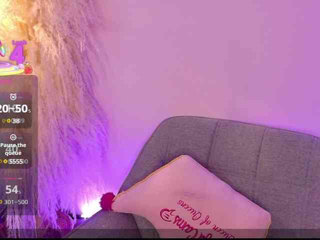 Sarah2Colliins webcam