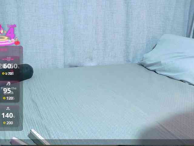 Sarah2Colliins webcam