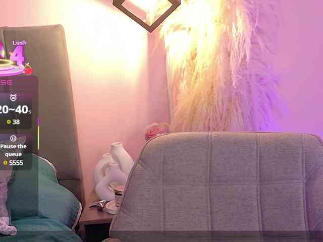 Sarah2Colliins webcam