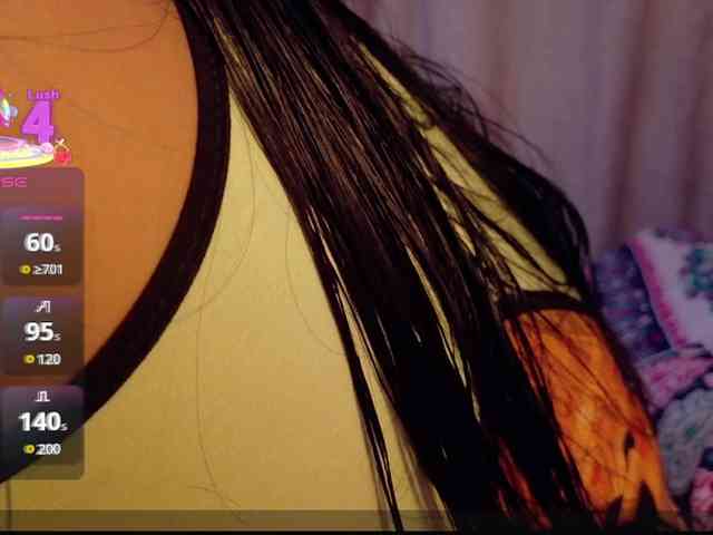 Sarah2Colliins webcam