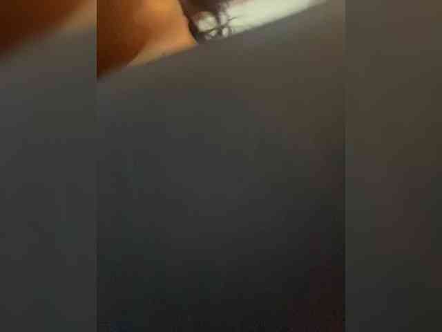 Sarah2Colliins webcam