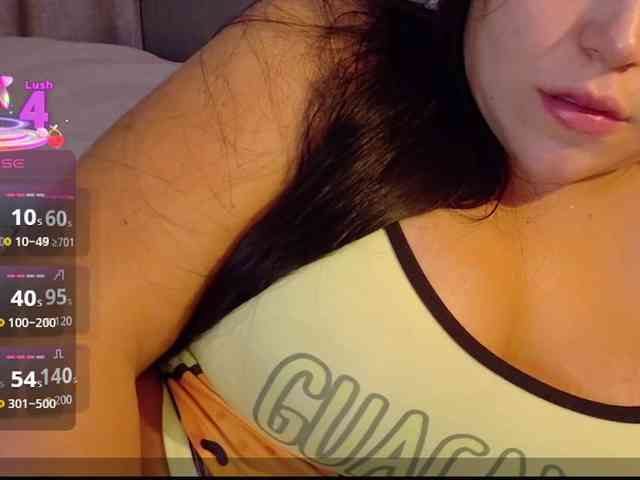 Sarah2Colliins webcam