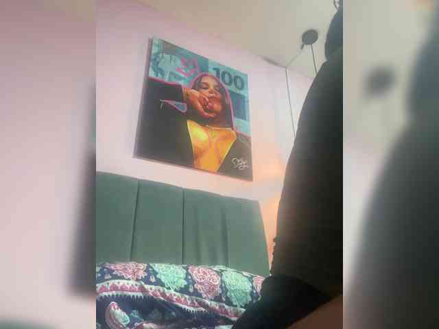 Sarah2Colliins webcam