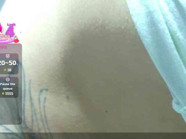 Sarah2Colliins webcam
