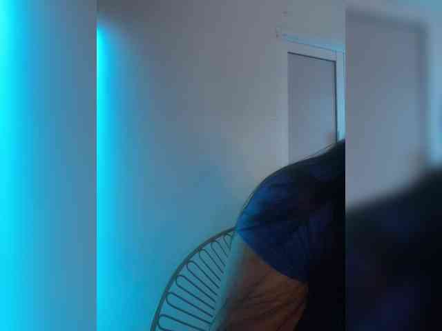 Sarah2Colliins webcam