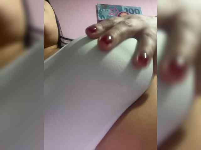 Sarah2Colliins webcam