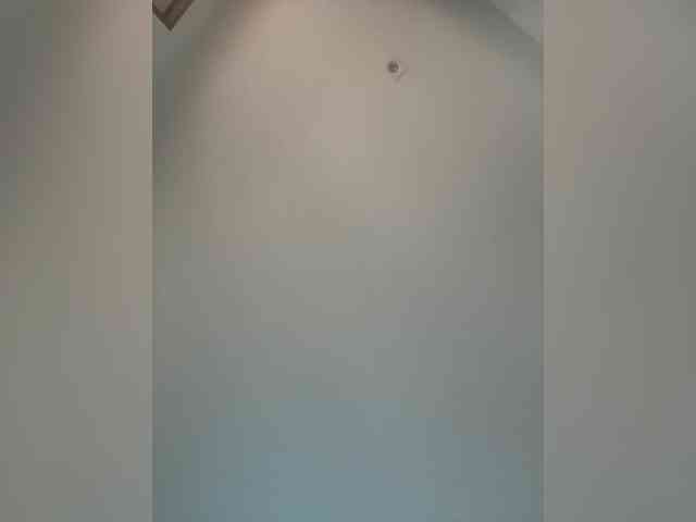Sarah2Colliins webcam