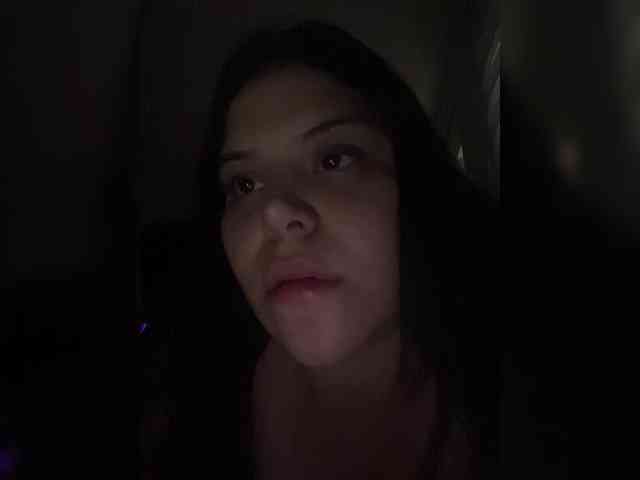 Sarah2Colliins webcam