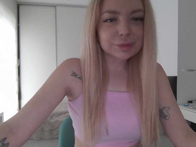 pinkpanther8899 webcam