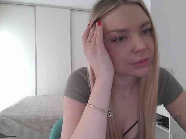 pinkpanther8899 webcam