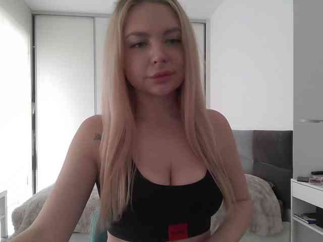 pinkpanther8899 webcam