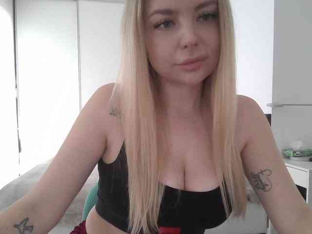 pinkpanther8899 webcam