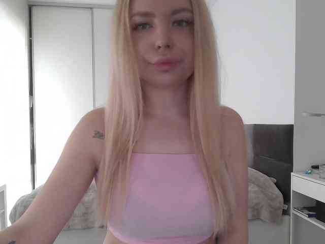 pinkpanther8899 webcam