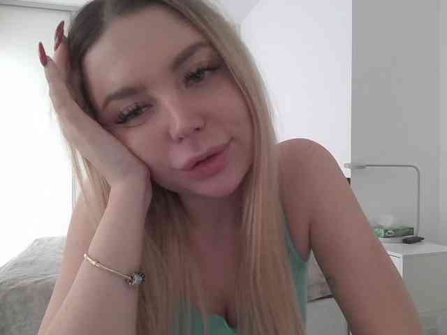 pinkpanther8899 webcam