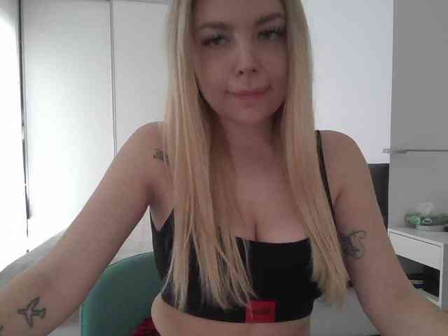 pinkpanther8899 webcam