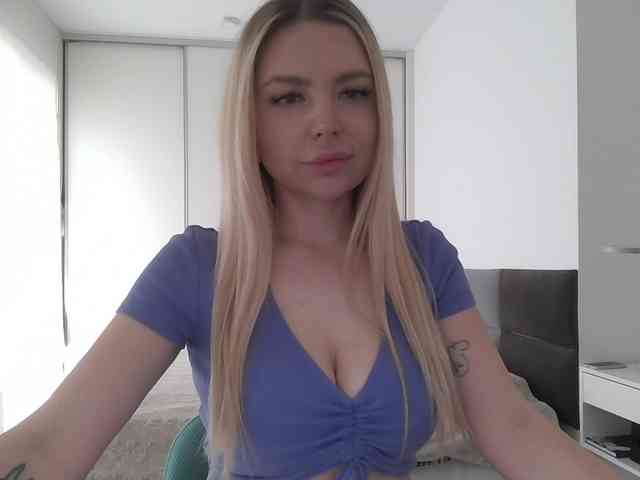 pinkpanther8899 webcam