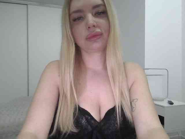 pinkpanther8899 webcam