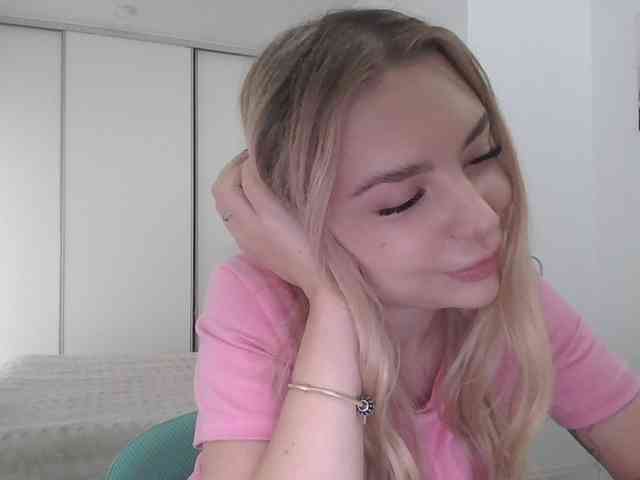 Blondie8853 Blondie8853