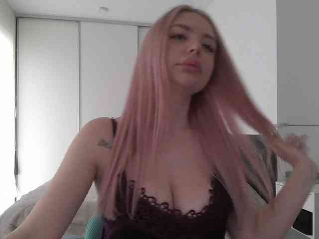 pinkpanther8899 webcam