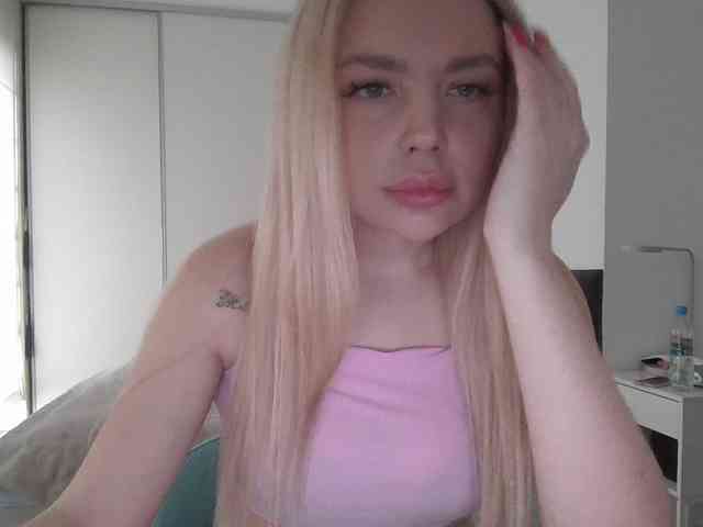 pinkpanther8899 webcam