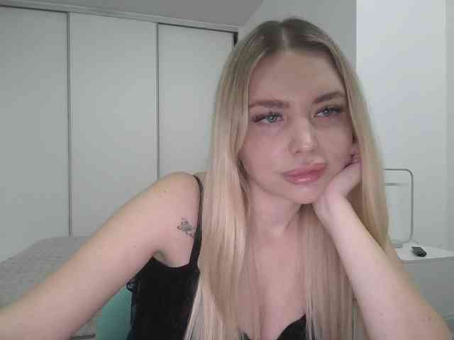 pinkpanther8899 webcam