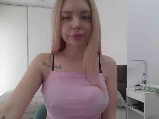 pinkpanther8899 webcam
