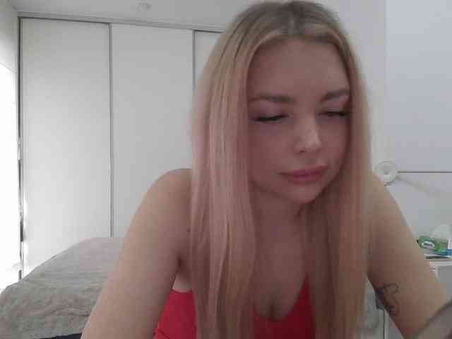 pinkpanther8899 webcam