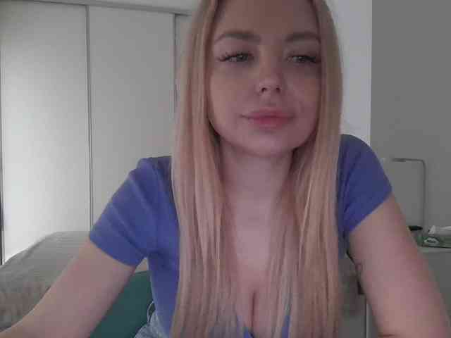 pinkpanther8899 webcam