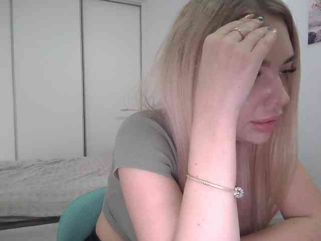 pinkpanther8899 webcam