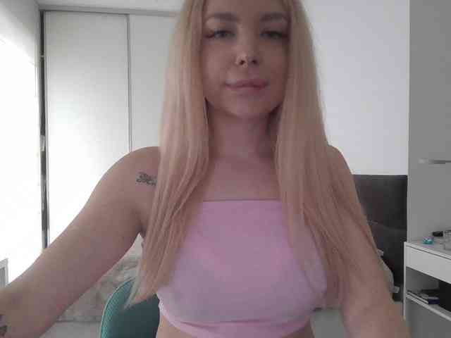pinkpanther8899 webcam