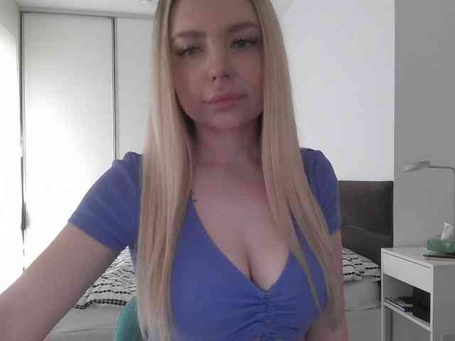 pinkpanther8899 webcam