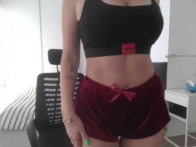 Blondie8853 webcam