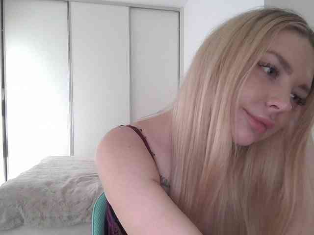 pinkpanther8899 webcam