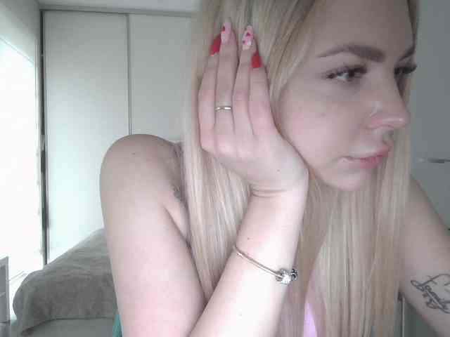 pinkpanther8899 webcam