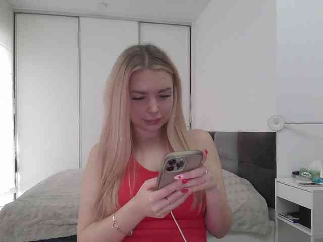 pinkpanther8899 webcam