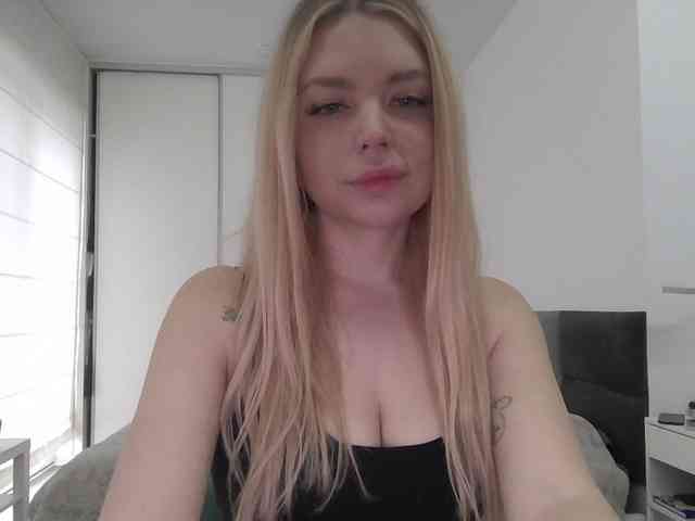 pinkpanther8899 webcam