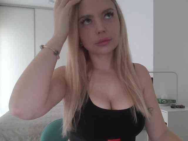 pinkpanther8899 webcam